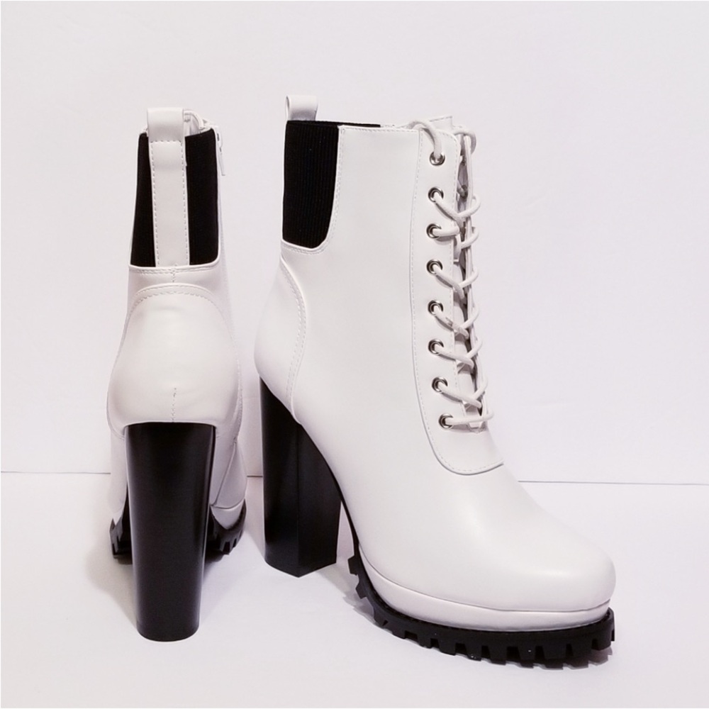 Lace-Up White Ankle Booties with Chunky Heel - Picture 3 of 5